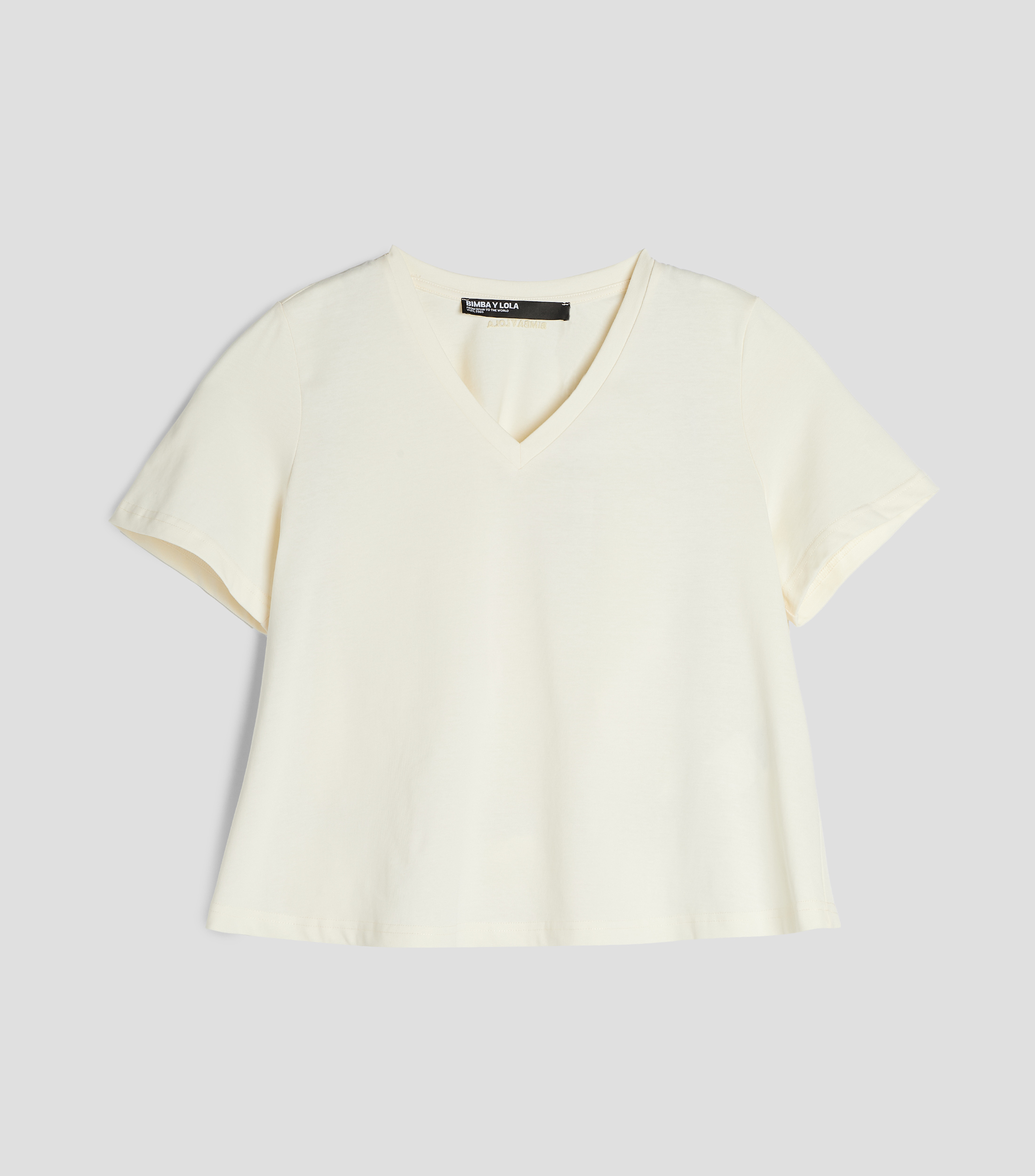 Playera cuello V manga corta lisa Mujer